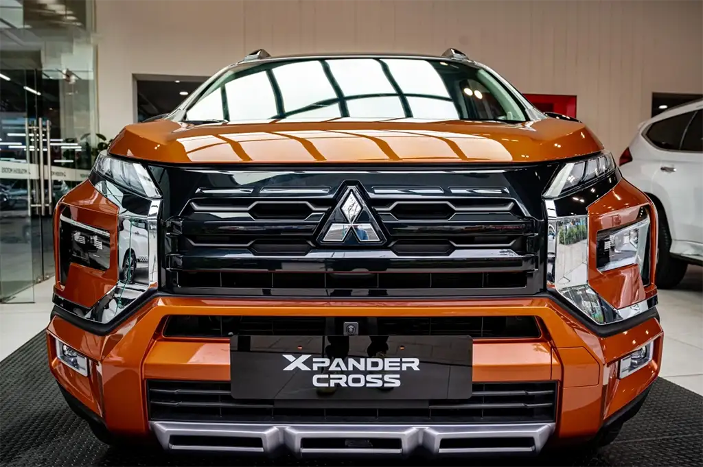 Đầu xe Xpander Cross